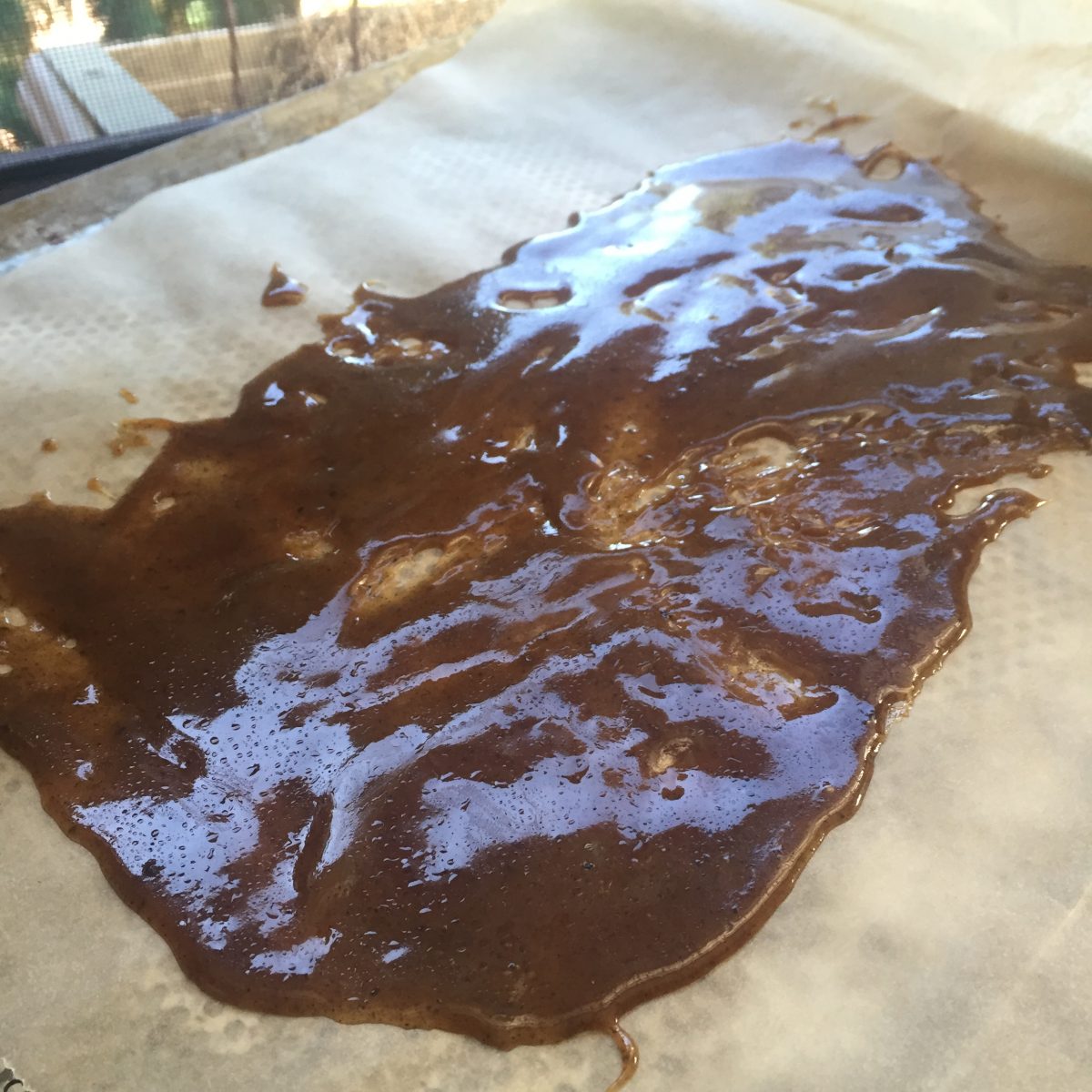 Peppermint Brittle Choc Hearts Low Tox Life